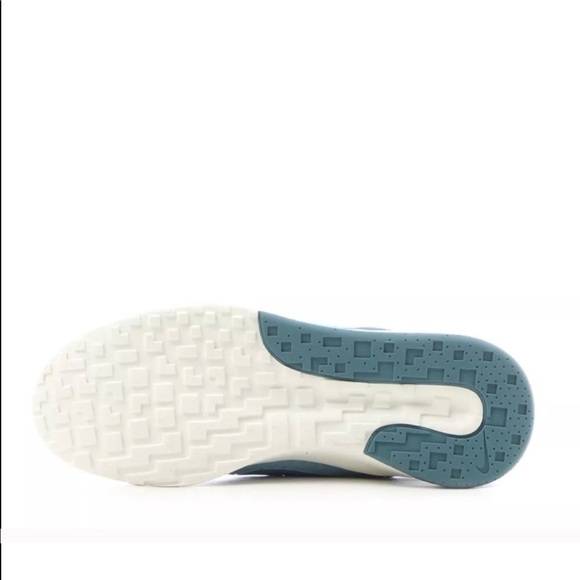 Nike women’s ck racer running shoes - Picture 4 of 5